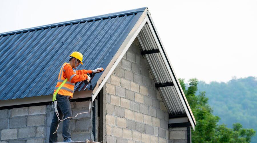Professional residential roofers in Doylestown, OH